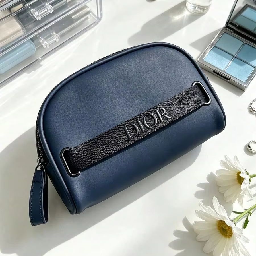 Dior Navy Blue Half Moon Cosme - Luxury Bags Dior recension och pris
