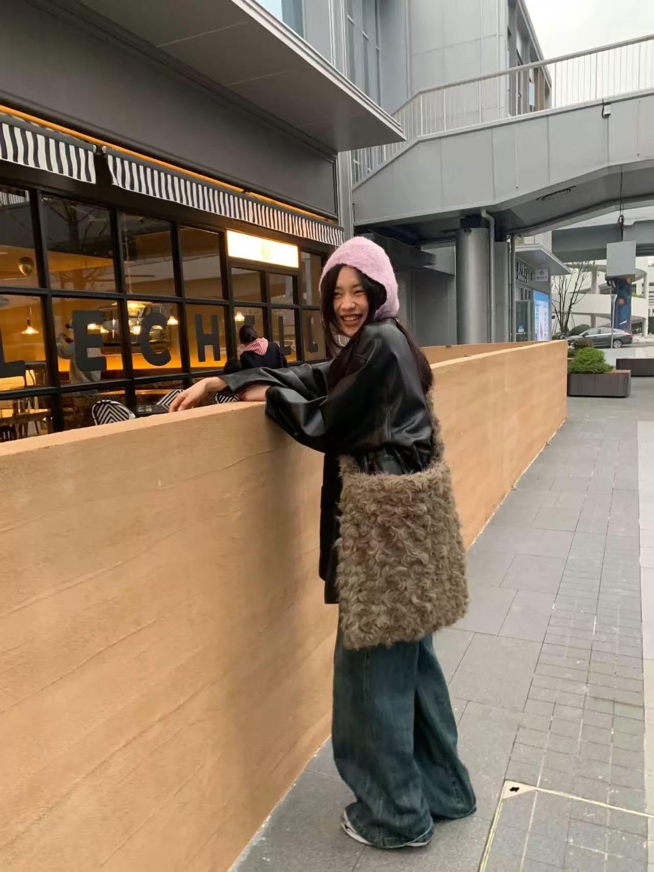 Retro Original Messia Girl Aut - Luxury Bags For Young Women recension och pris
