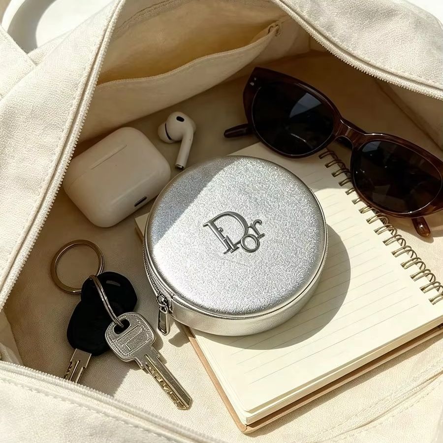 Dior Silver Round Waterproof P - Luxury Bags Dior recension och pris