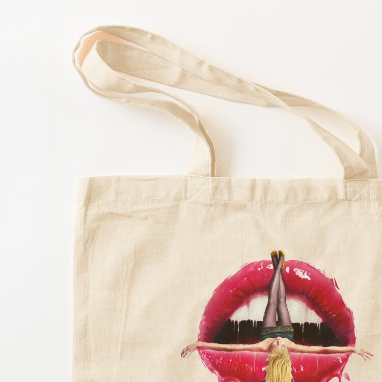 Promising Young Woman Tote Bag - Luxury Bags For Young Women recension och pris