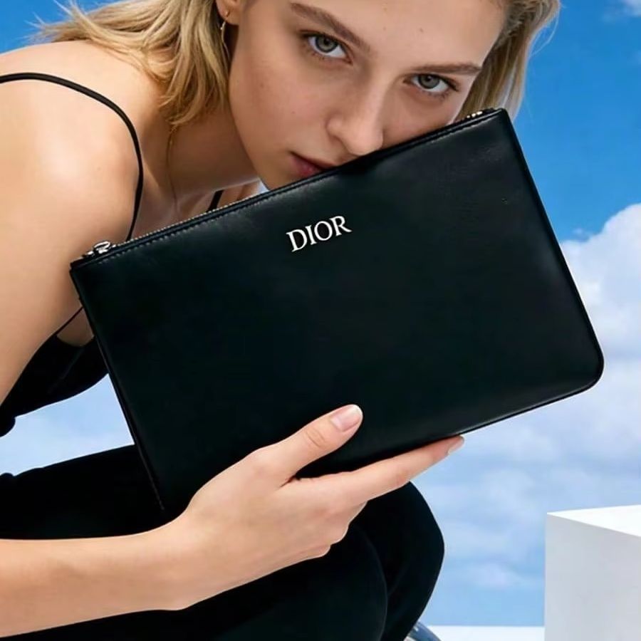 Dior’s Bag Unique Black Leathe - Luxury Bags Dior recension och pris